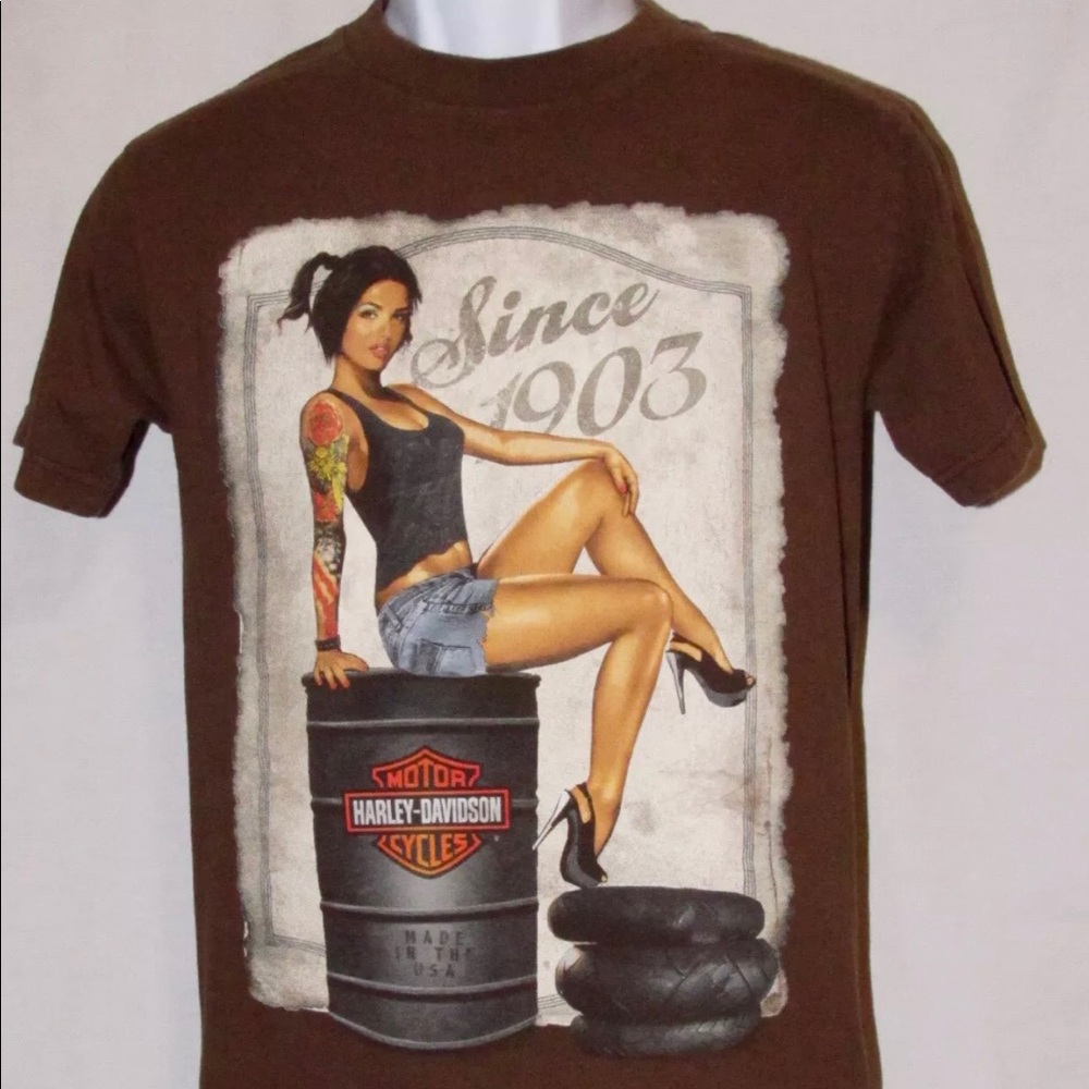 “Vintage Hudson-Davison T-shirt”